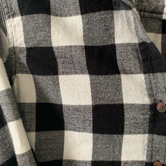 Buffalo Plaid button flannel shirt from Roots 🇨🇦 - Picture 4 of 6